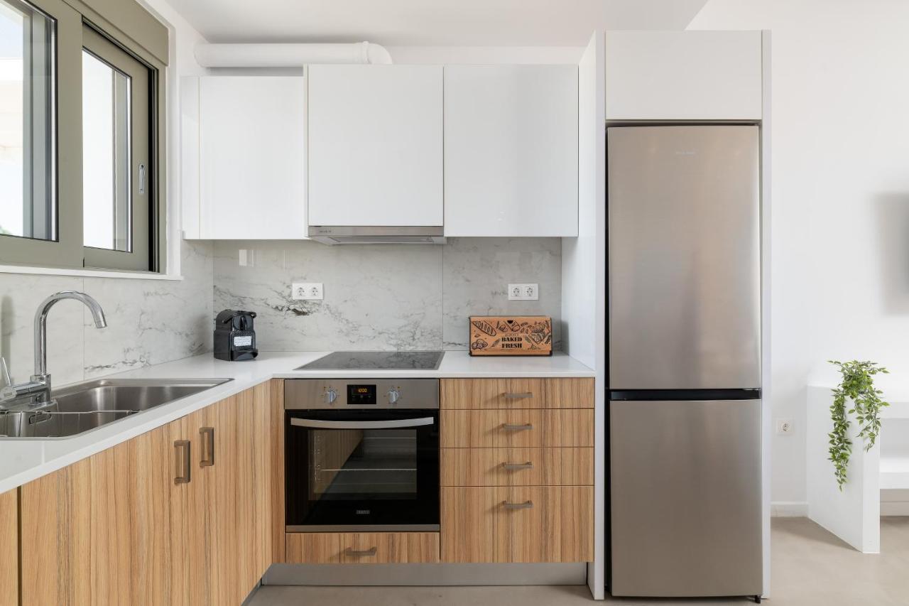 Gennadi Harmony Suites - 200 M From The Sea 외부 사진